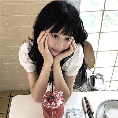 美丽笨女人